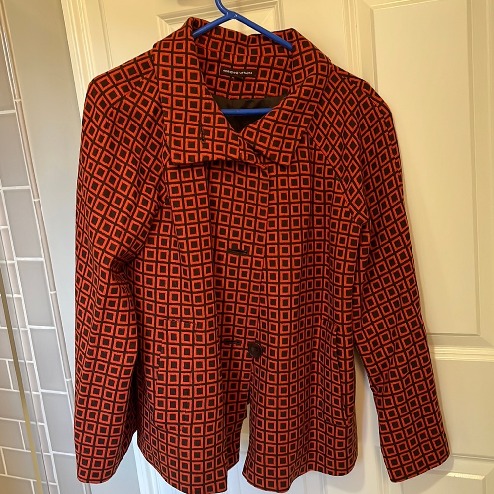 Adrienne Vittadini orange and brown geometric jacket. Size 14.